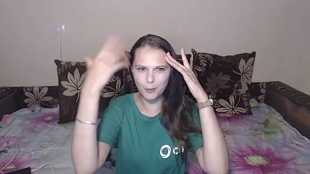 Snapshot of Nika_Shiny chatting on 08-01-26, 10:13 Nika Shiny online show from 08-01-26, 10:13