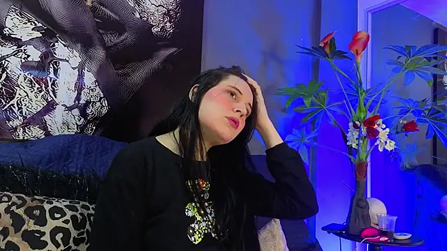 nadescomthxx online show from 12-22-25, 02:17