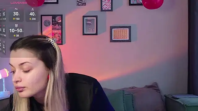 Snapshot of LancasterLady chatting on 02-15-25, 12:43 LancasterLady online show from 02-15-25, 12:43