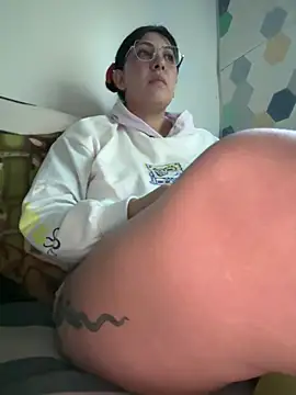 my-kitty online show from 04-01-26, 10:50