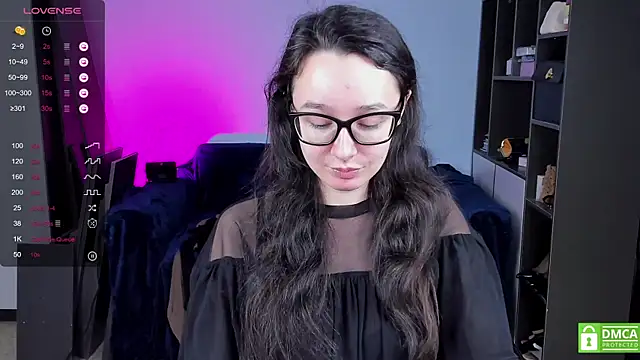 Snapshot of Agatta_Smith chatting on 12-16-25, 06:28 Agatta Smith online show from 12-16-25, 06:28