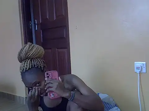 Tanaissa2 online show from 05-16-26, 10:03