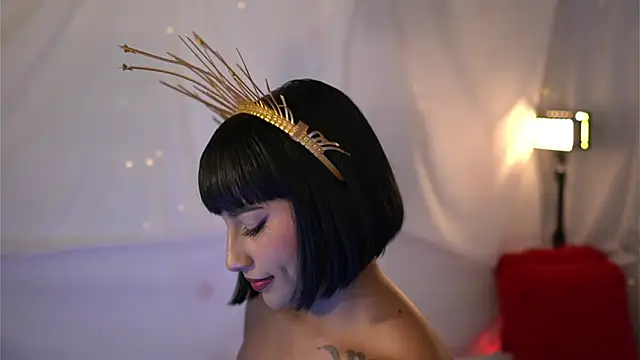 Snapshot of JulietaWinona chatting on 01-26-25, 10:13 JulietaWinona online show from 01-26-25, 10:13