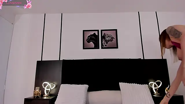 Doll troy online show from 03-15-26, 03:46