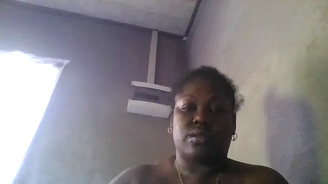 Snapshot of XgeileKutje chatting on 10-24-25, 10:14 XgeileKutje online show from 10-24-25, 10:14