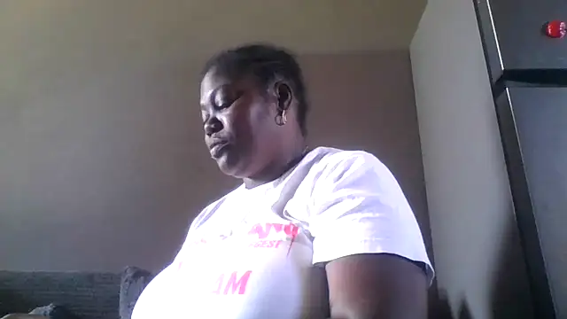 XgeileKutje online show from 05-17-26, 01:00