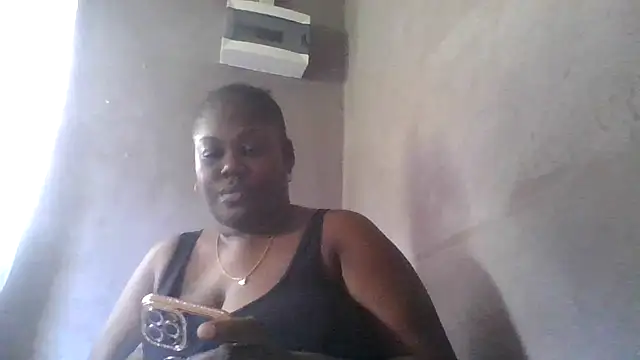 Snapshot of XgeileKutje chatting on 10-22-25, 05:12 XgeileKutje online show from 10-22-25, 05:12