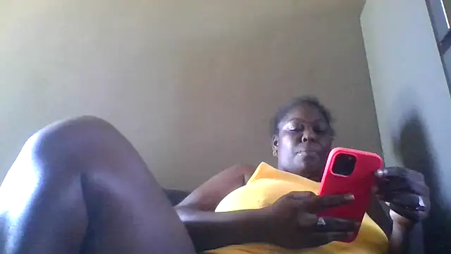 Snapshot of XgeileKutje chatting on 02-05-26, 12:34 XgeileKutje online show from 02-05-26, 12:34