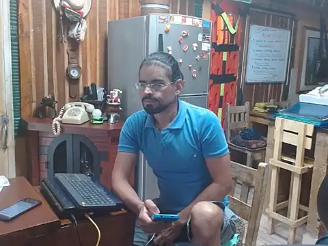 Dr Pocholate84 online show from 10-08-25, 04:40