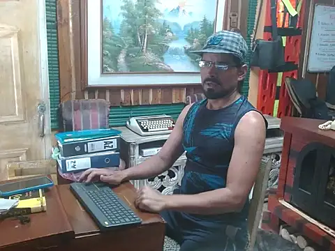 Dr Pocholate84 online show from 02-11-26, 06:41