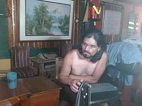 Dr Pocholate84 online show from 03-25-26, 07:57