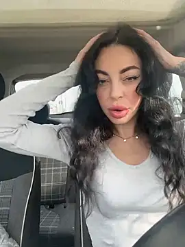 Snapshot of Chloe_Ricci chatting on 02-11-26, 10:15 Chloe Ricci online show from 02-11-26, 10:15