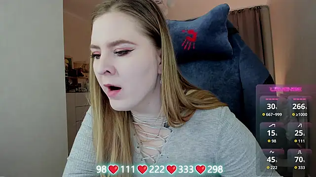 Olivia Munk online show from 02-15-26, 04:57