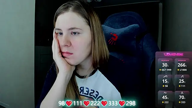 Olivia Munk online show from 03-04-26, 03:58