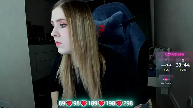 Olivia Munk online show from 02-10-26, 04:44