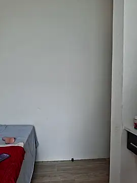 Kamdollie online show from 10-30-25, 08:01