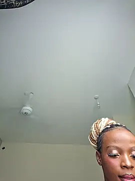 Kamdollie online show from 02-26-26, 09:31