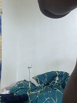 sweet1111 online show from 11-09-25, 10:47