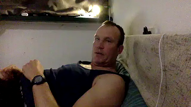 dlvis12 online show from 12-02-25, 08:21