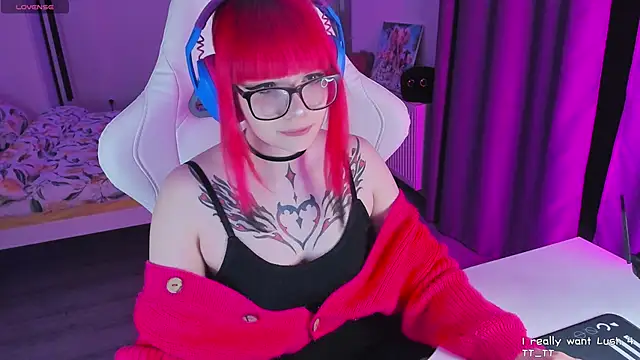 Snapshot of Yumi_Youkai chatting on 03-05-25, 12:27 Yumi Youkai online show from 03-05-25, 12:27