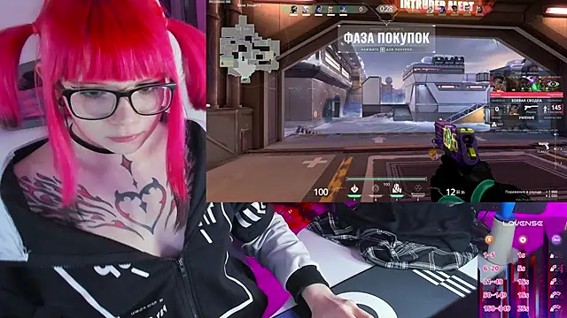 Snapshot of Yumi_Youkai chatting on 01-12-25, 08:47 Yumi Youkai online show from 01-12-25, 08:47