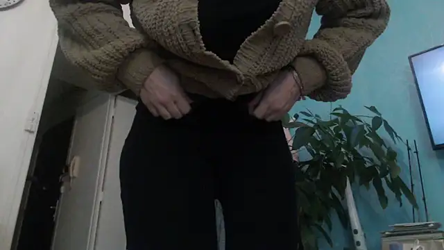 Snapshot of BabyNila chatting on 12-03-24, 09:17 BabyNila online show from 12-03-24, 09:17