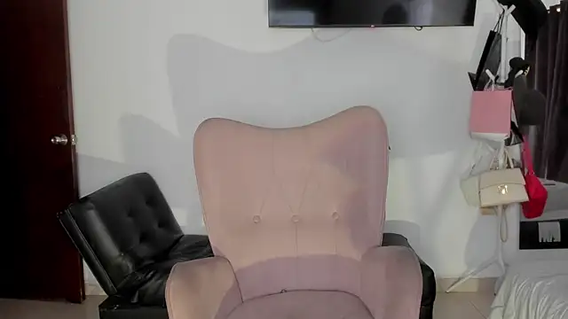 selene king2 online show from 02-14-26, 04:18