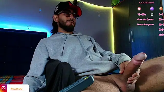 Snapshot of kuzzcoo chatting on 02-25-26, 12:49 kuzzcoo online show from 02-25-26, 12:49