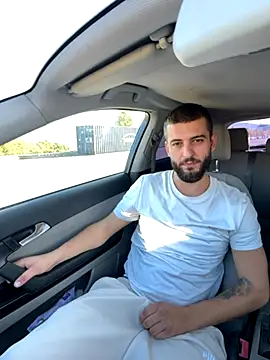 ElChapoGuzman95 online show from 10-15-25, 07:05