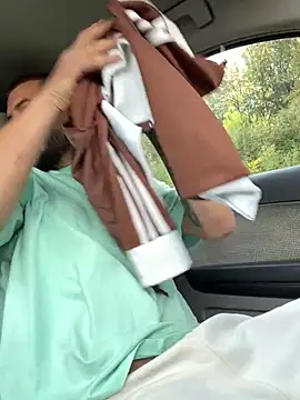 ElChapoGuzman95 online show from 09-28-25, 07:37