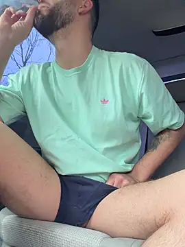 ElChapoGuzman95 online show from 12-22-25, 08:03