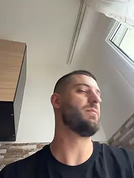 ElChapoGuzman95 online show from 02-08-26, 08:45