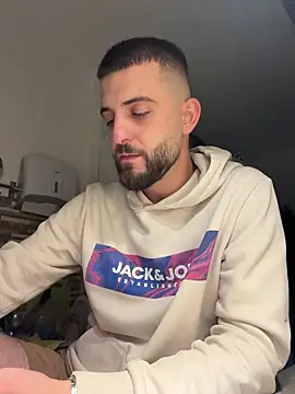 ElChapoGuzman95 online show from 11-28-25, 07:36