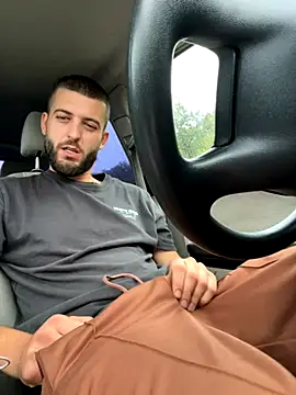 ElChapoGuzman95 online show from 10-06-25, 05:19