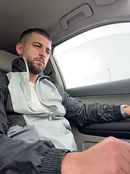 ElChapoGuzman95 online show from 11-16-25, 07:46