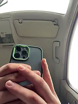 ElChapoGuzman95 online show from 11-20-25, 06:36