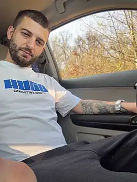 ElChapoGuzman95 online show from 04-10-26, 05:58