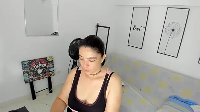 THOMPSON CRISTAL online show from 02-04-25, 12:55