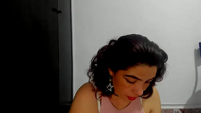 THOMPSON CRISTAL online show from 01-28-25, 09:08