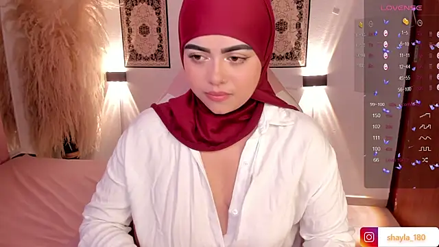 shayla 18 online show from 02-11-25, 07:59