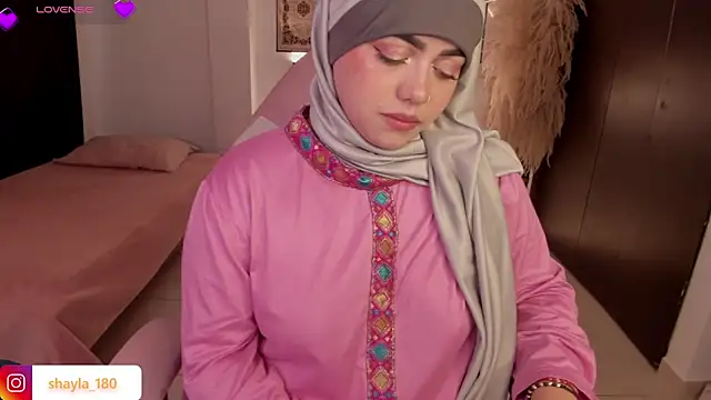 shayla 18 online show from 03-05-26, 10:37