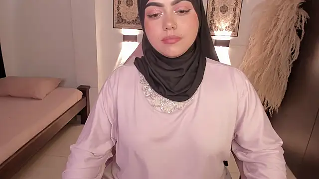 shayla 18 online show from 04-15-26, 07:58