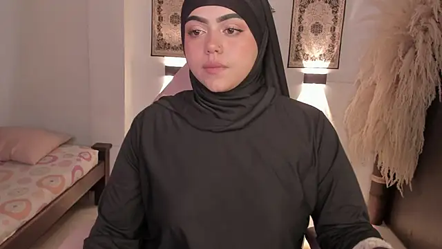 shayla 18 online show from 04-21-26, 11:17