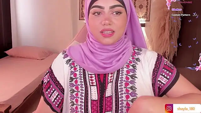 shayla 18 online show from 03-19-25, 08:22