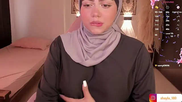 shayla 18 online show from 03-22-25, 10:04