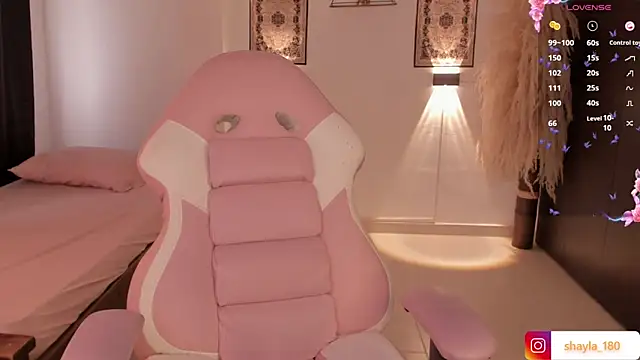 shayla 18 online show from 03-21-25, 09:12