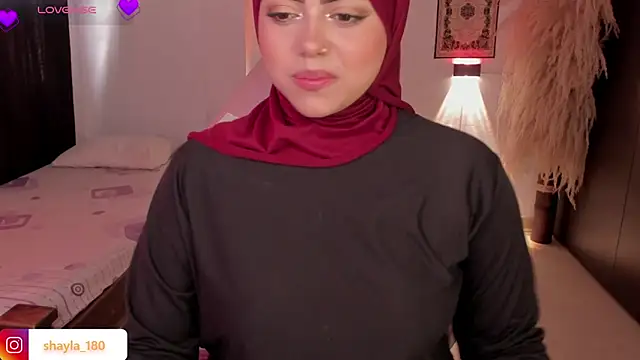 shayla 18 online show from 12-16-25, 08:02