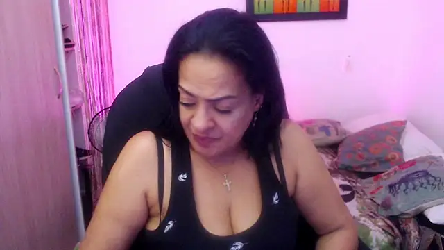 Snapshot of menfismuller2 chatting on 05-02-26, 03:56 menfismuller2 online show from 05-02-26, 03:56