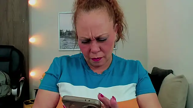 Cheryl JONES online show from 11-26-25, 07:08