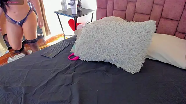 SunnyLeonz online show from 05-09-26, 10:24